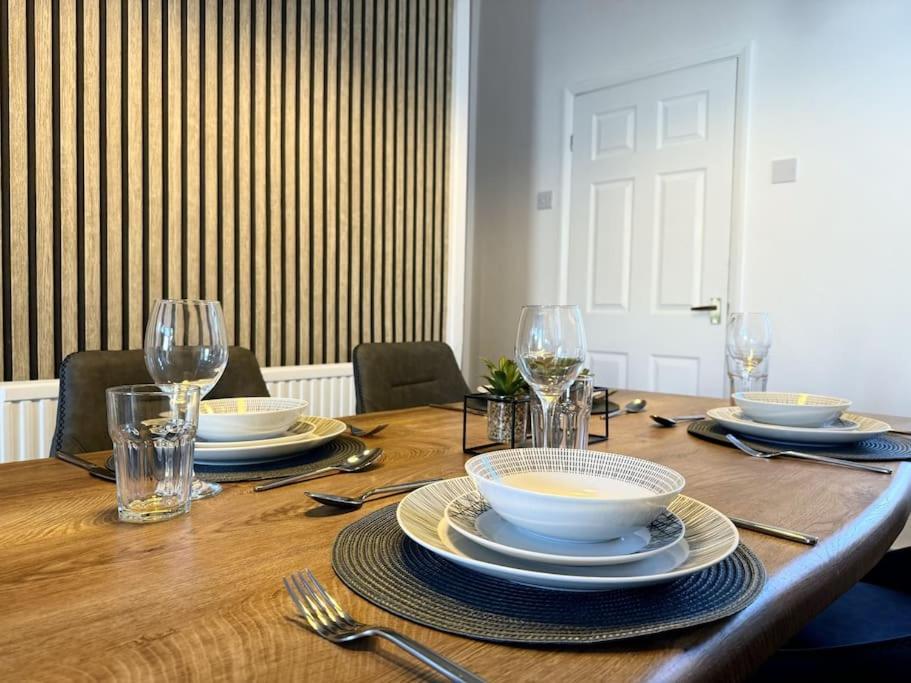 Stylish Home In York - Free Wifi & Parking - Close To Racecourse & City Centre Exterior foto